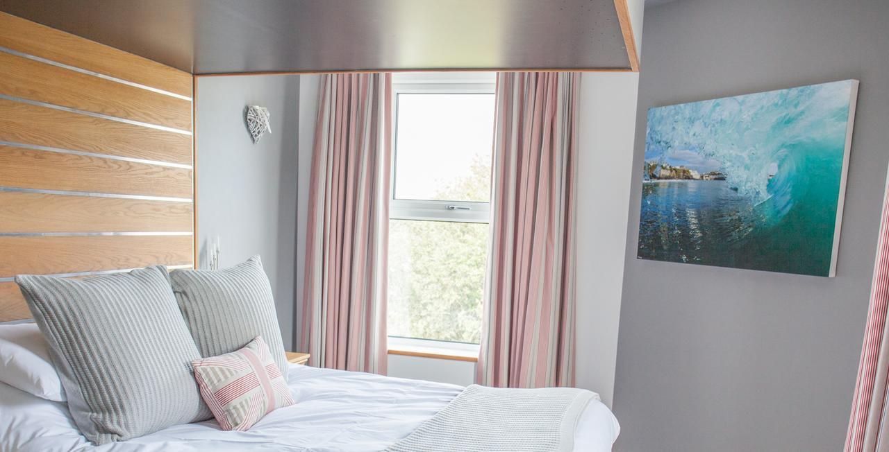 The Oceanic Luxury Aparthotel Falmouth Buitenkant foto