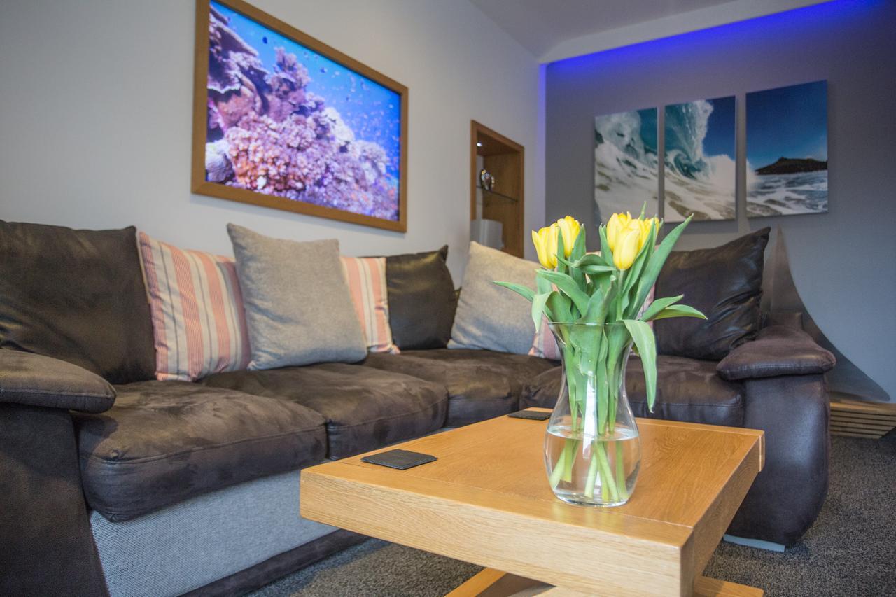 The Oceanic Luxury Aparthotel Falmouth Buitenkant foto