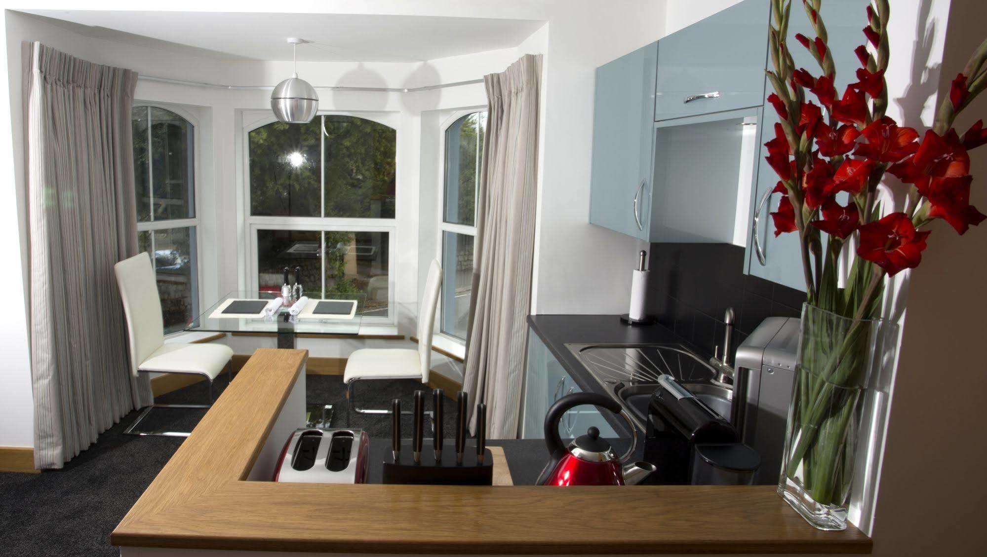 The Oceanic Luxury Aparthotel Falmouth Buitenkant foto