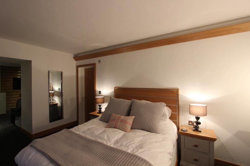 The Oceanic Luxury Aparthotel Falmouth Buitenkant foto
