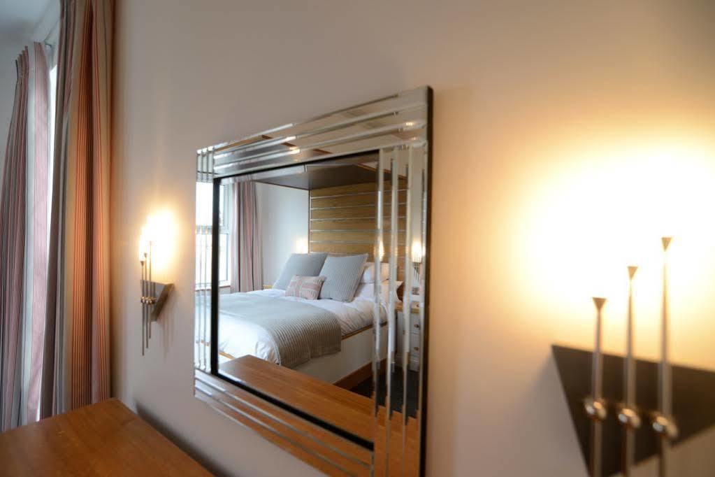 The Oceanic Luxury Aparthotel Falmouth Buitenkant foto